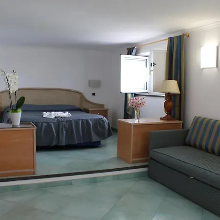 מלון Floridiana Terme 4*